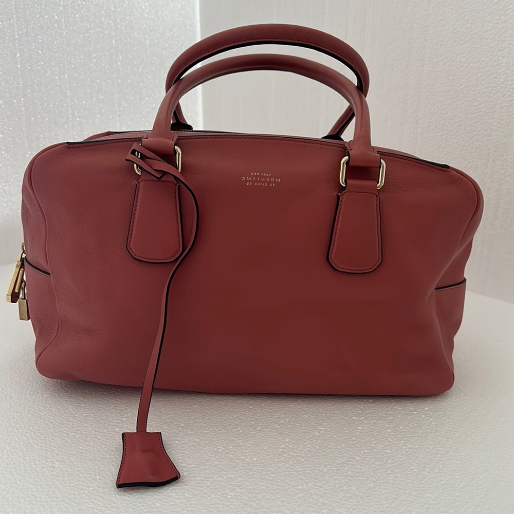 Smythson of Bond Street bought in London